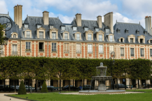 巴黎玛黑区 (Le Marais) - 孚日广场 (Place des Vosges)